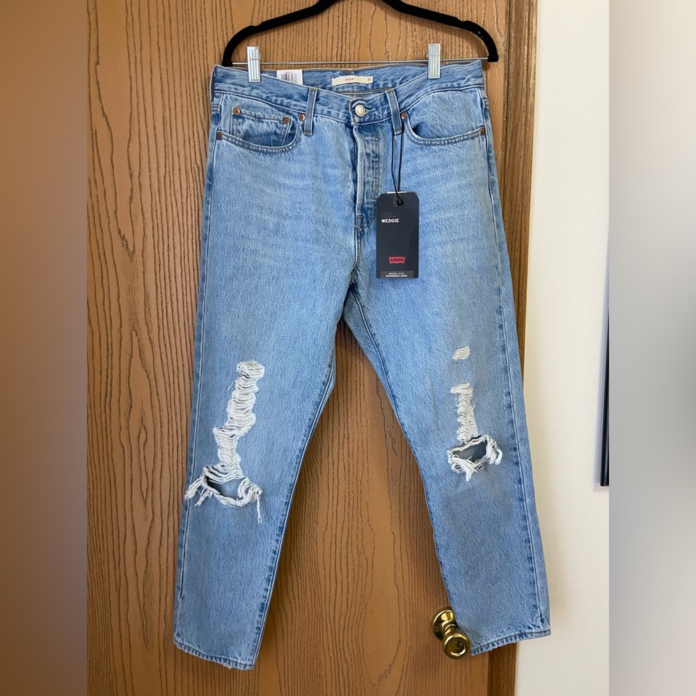 NWT Levi’s Wedgie Straight Jeans